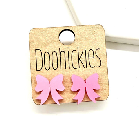 15mm Lovey Acrylic Bow Studs - Valentines Earrings